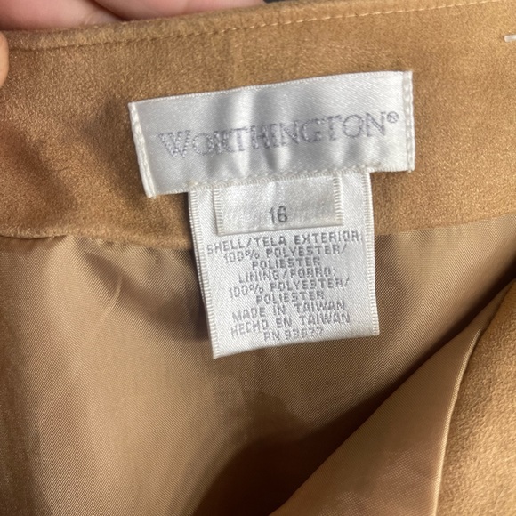 Tan Worthington maxi skirt size 16 faux suede - Picture 3 of 4